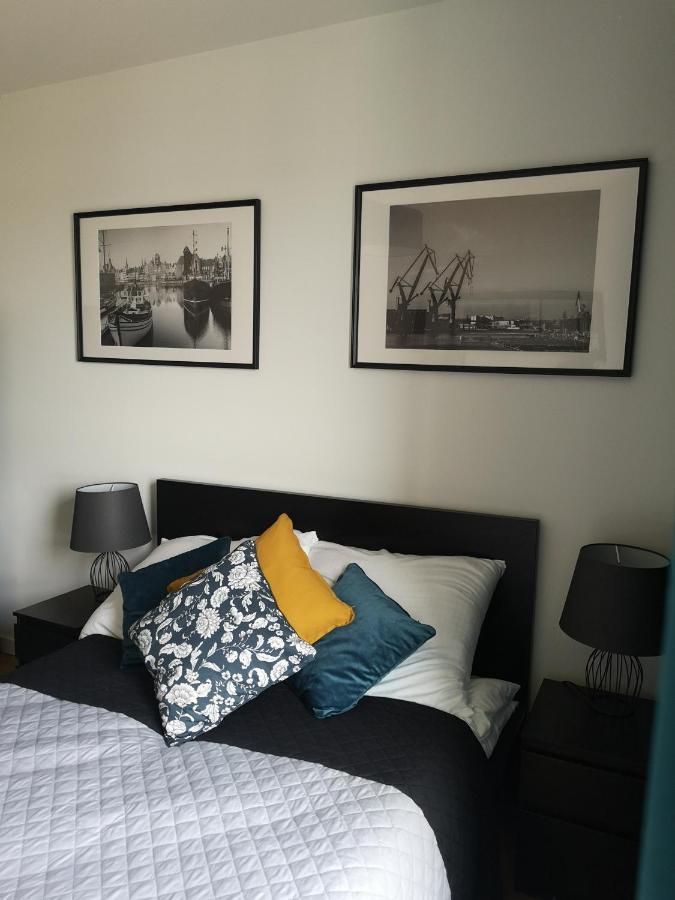 Apartamenty 48 Letnica กดัญสก์ ภายนอก รูปภาพ