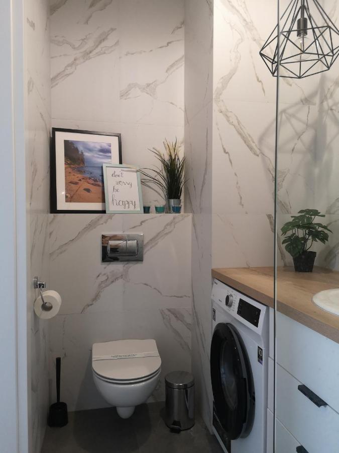 Apartamenty 48 Letnica กดัญสก์ ภายนอก รูปภาพ