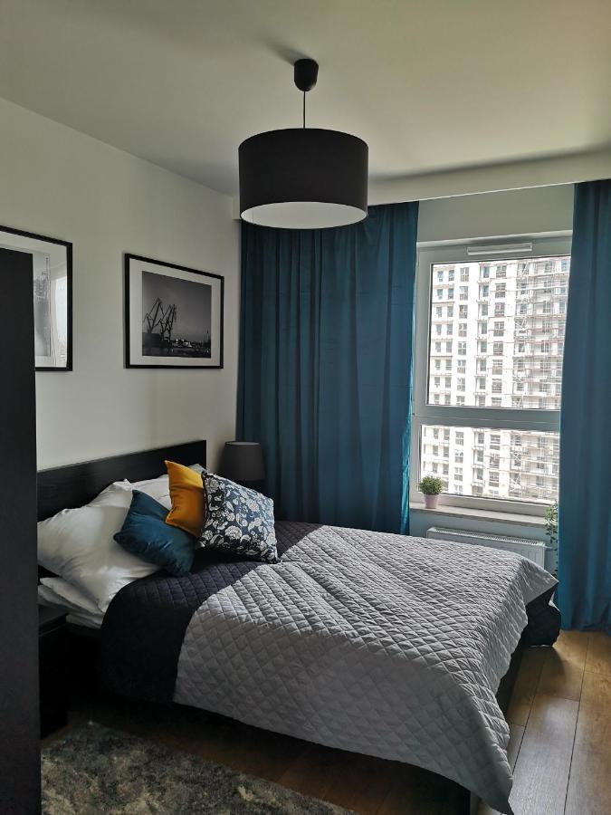 Apartamenty 48 Letnica กดัญสก์ ภายนอก รูปภาพ