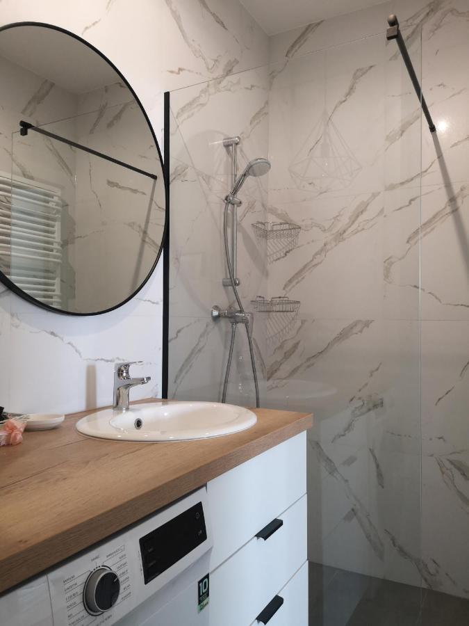 Apartamenty 48 Letnica กดัญสก์ ภายนอก รูปภาพ
