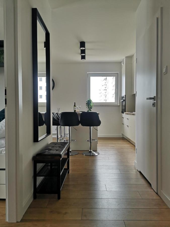 Apartamenty 48 Letnica กดัญสก์ ภายนอก รูปภาพ
